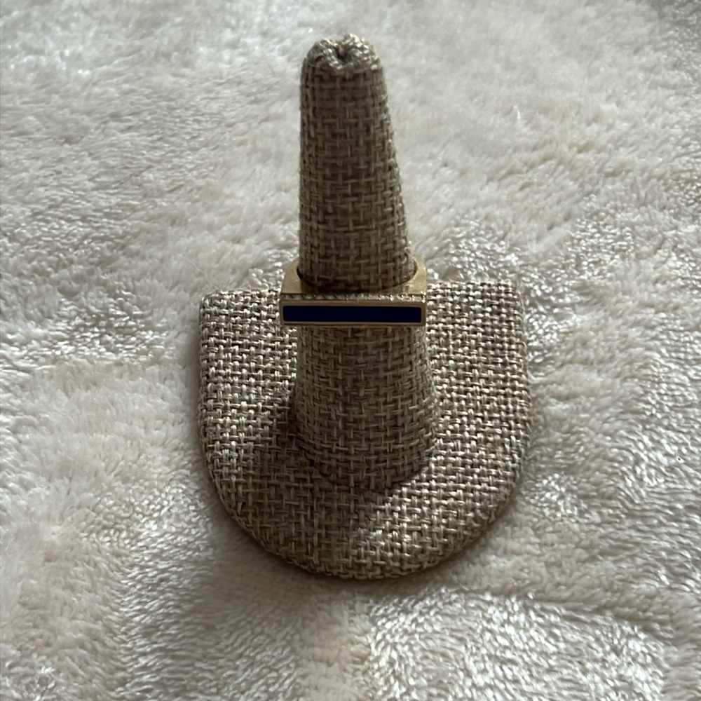 Michael kors gold tone crystal ring